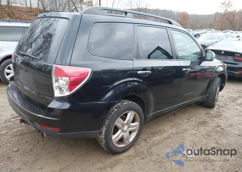 2010 Subaru Forester 2.5X Premium из США, поврежденный, VIN JF2SH6CC4AH726877